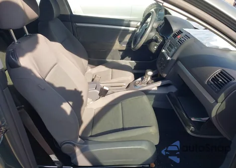 2008 Volkswagen Rabbit S from USA, damaged, VIN WVWBA71K98W131015